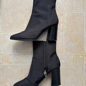 Dolce Vita Boots Finlo Black Heeled Booties